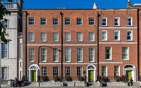 Stauntons On The Green Hotel